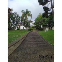 Stairs made of round stones